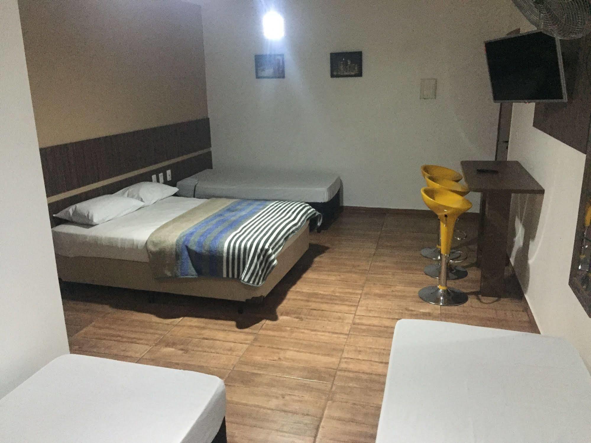 Hotel Tupinamba 과룰류스 외부 사진